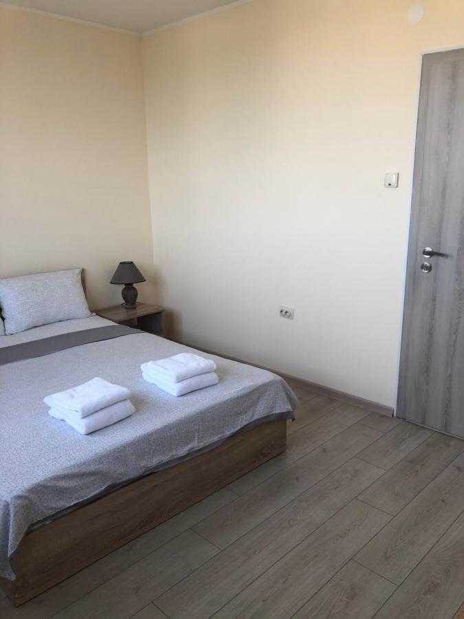 Avelov Art Apartment Burgas Exterior foto